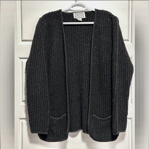 Size M Vintage Black Ribbed Knit Open Cardigan